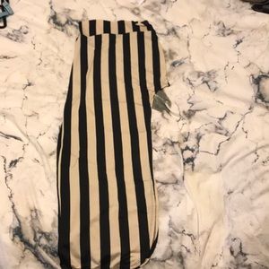 Silky asymmetrical skirt